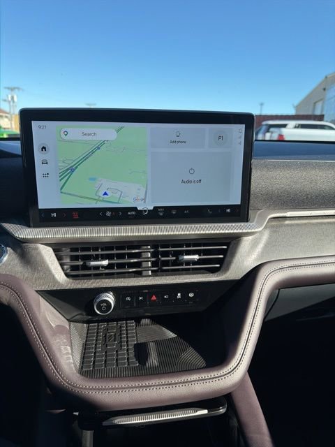 Used 2025 Ford Explorer Platinum image 29