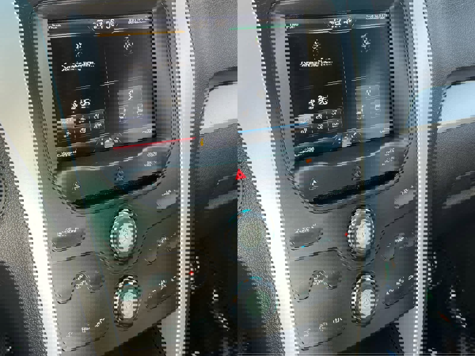 Used 2013 Ford Explorer XLT image 36