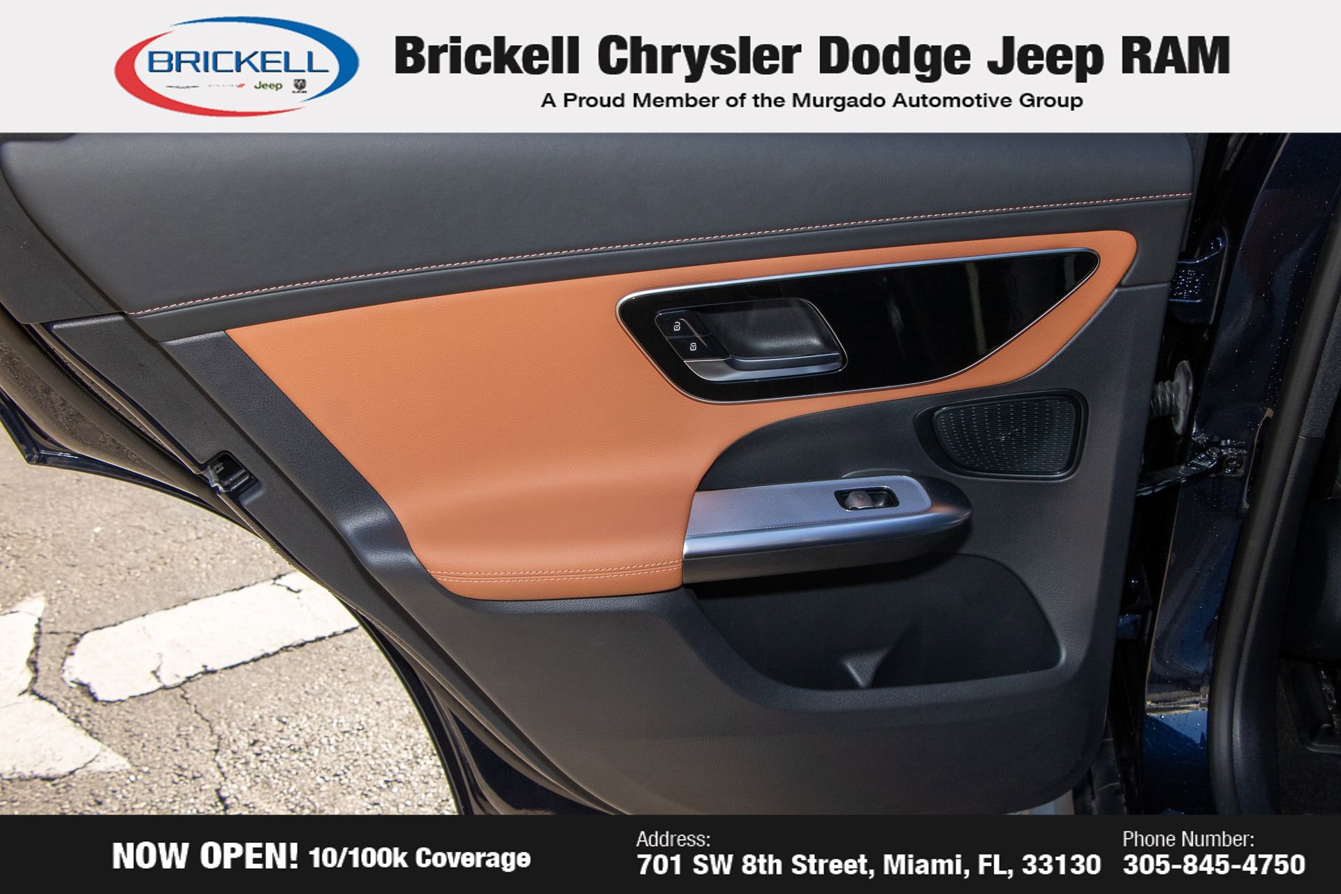 Used 2024 Mercedes-Benz GLC 300 4MATIC image 11