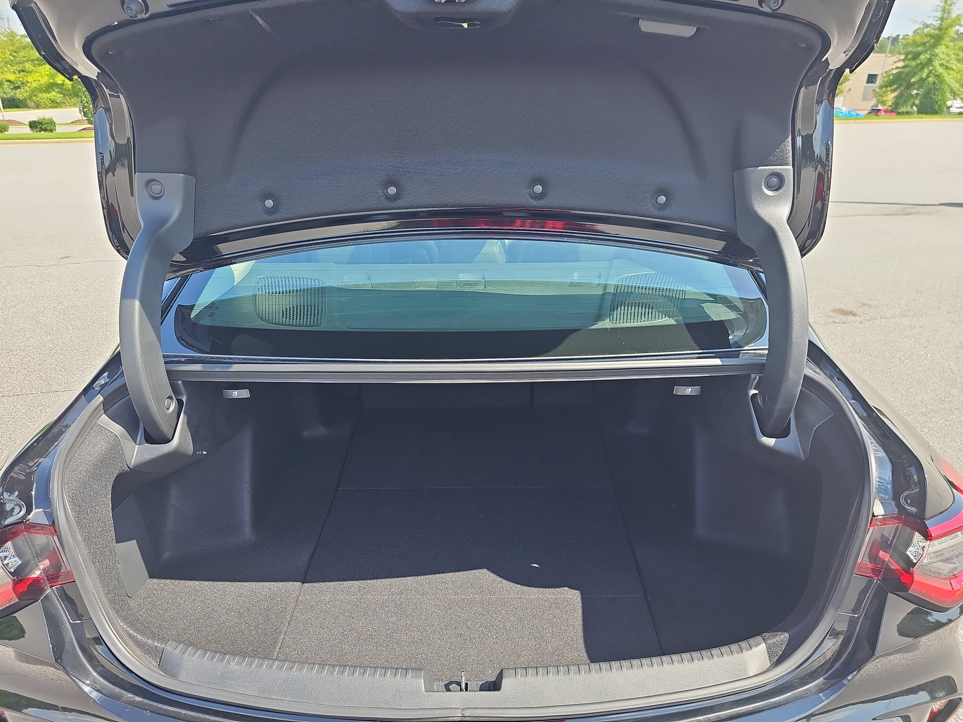 Certified 2025 Acura TLX w/ Technology Package FWD image 13
