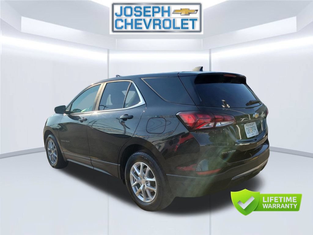 Used 2024 Chevrolet Equinox LT FWD image 4