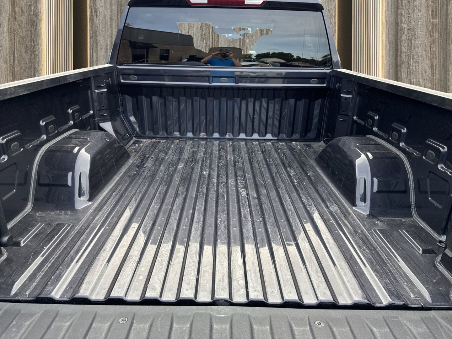 Used 2025 GMC Sierra 1500 SLT image 33