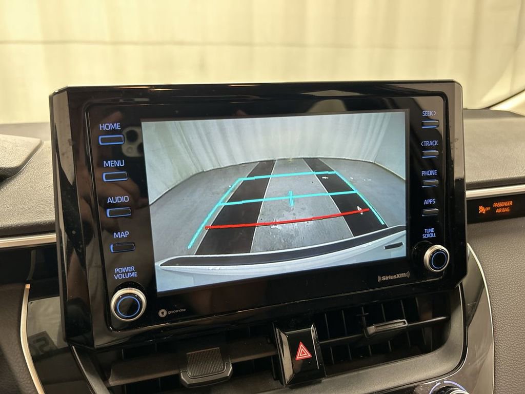 Used 2022 Toyota Corolla LE FWD image 15
