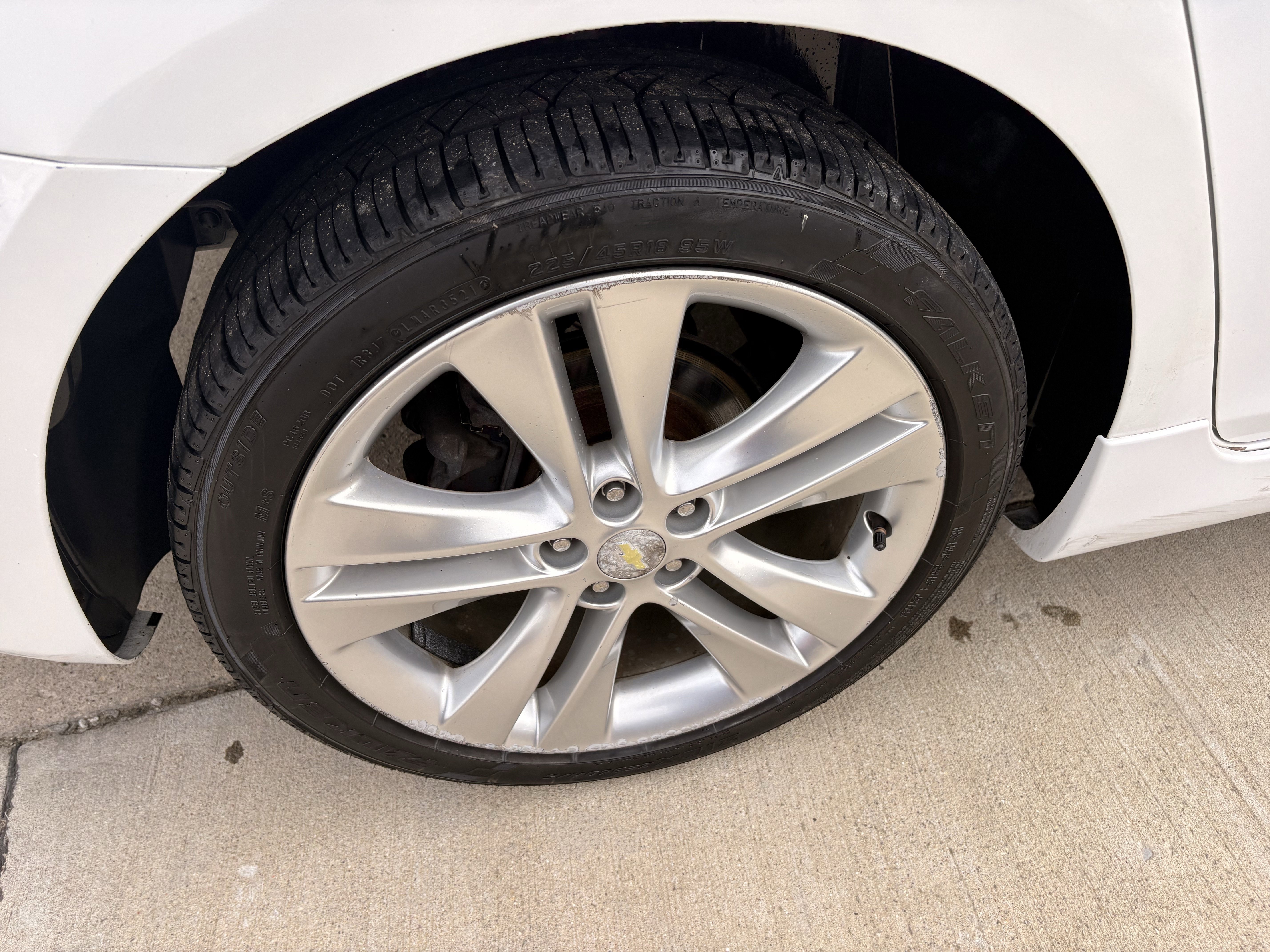Used 2012 Chevrolet Cruze LTZ w/ RS Package image 5