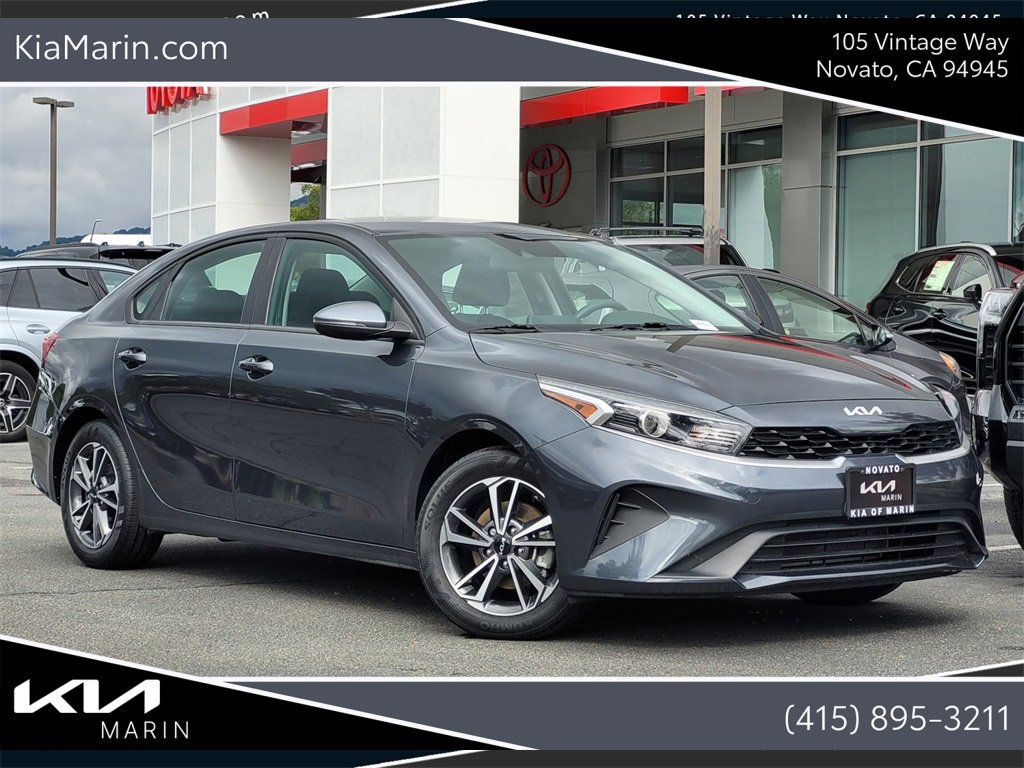 Used 2023 Kia Forte LXS w/ LXS Technology Package