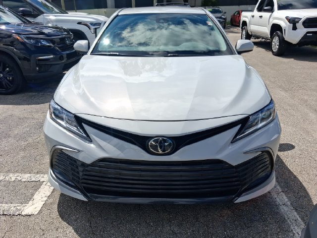 Used 2024 Toyota Camry LE FWD image 2