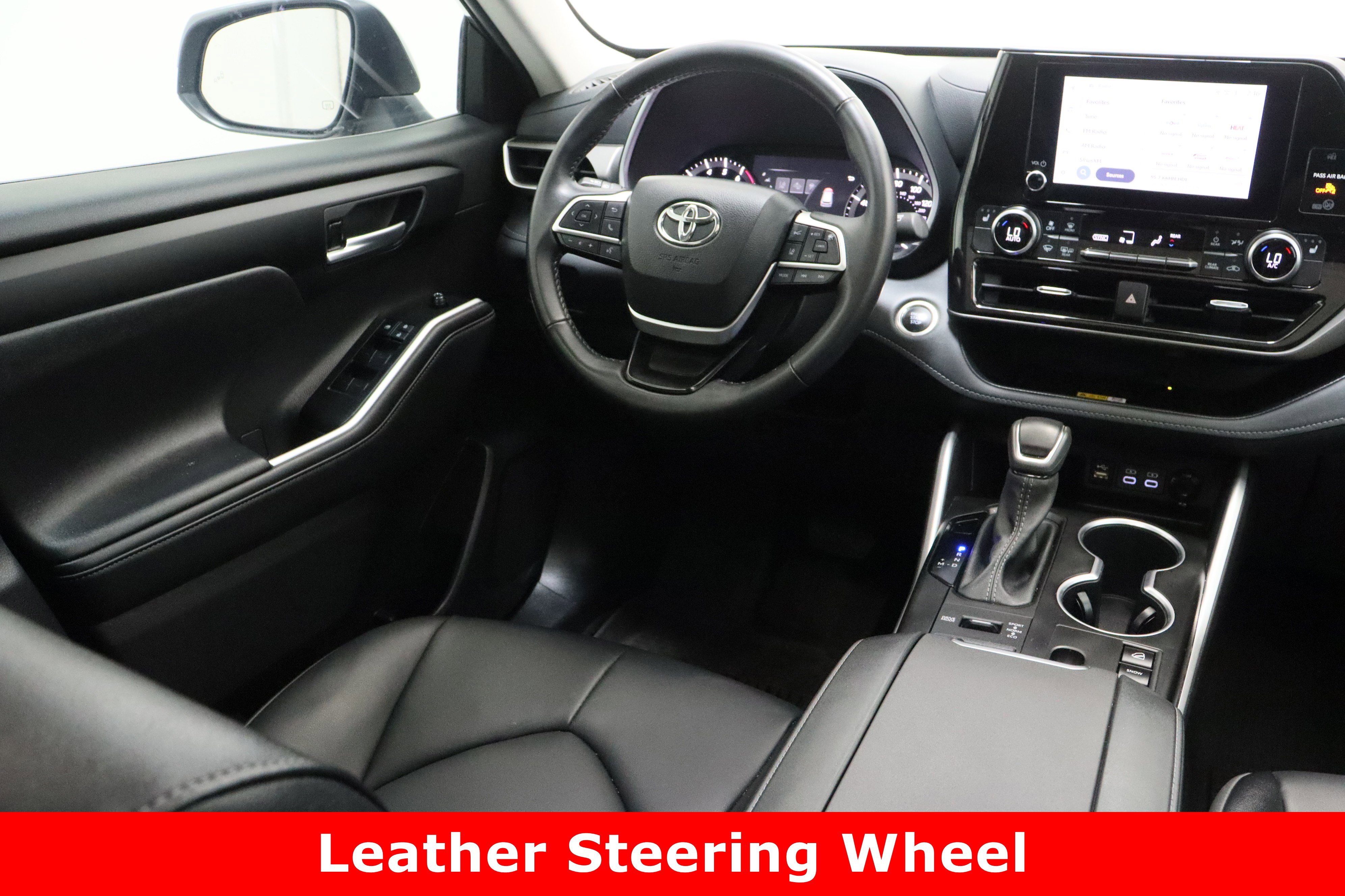 Certified 2025 Toyota Highlander XLE AWD/4WD image 33