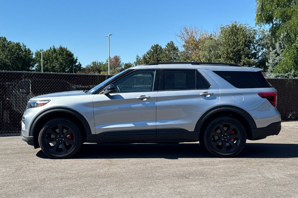 Used 2023 Ford Explorer ST w/ Equipment Group 401A AWD/4WD image 15