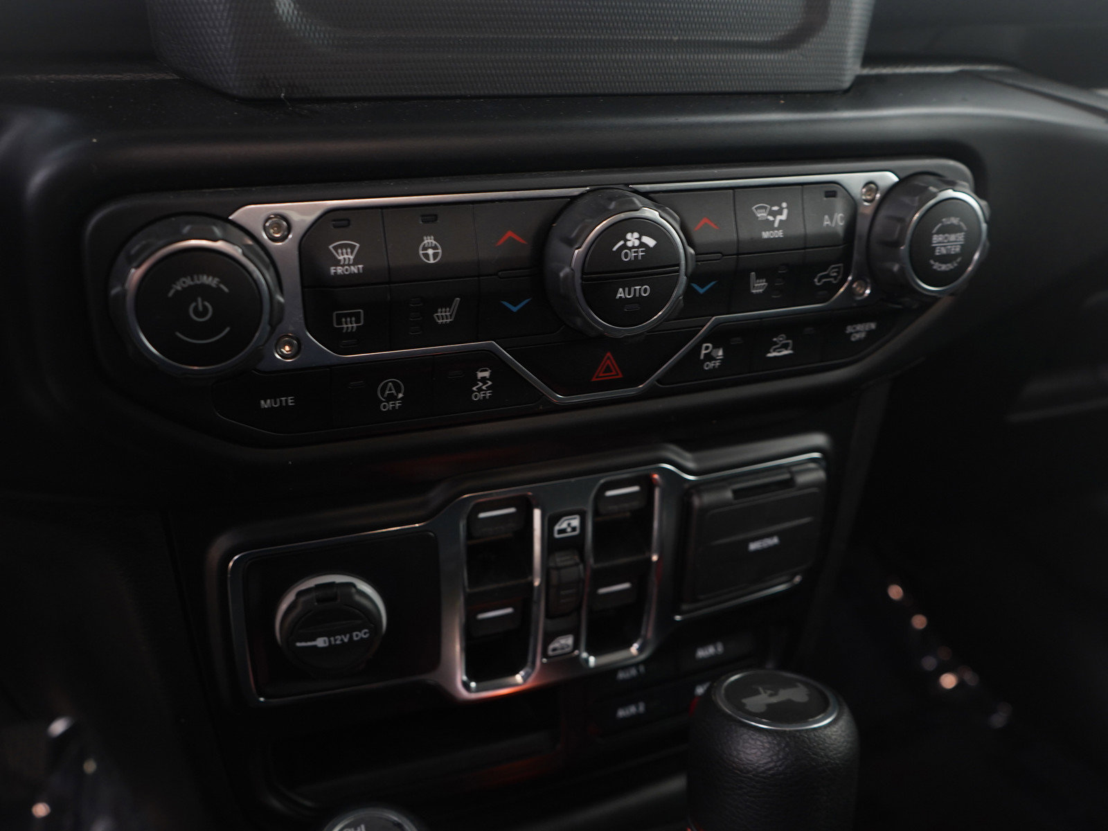 Used 2022 Jeep Wrangler Unlimited Sport image 22