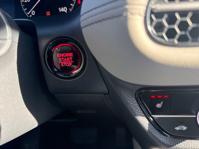 Certified 2025 Honda HR-V EX-L image 32