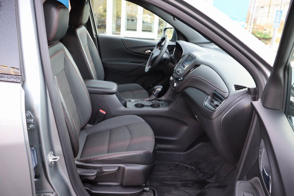 Used 2024 Chevrolet Equinox RS image 15