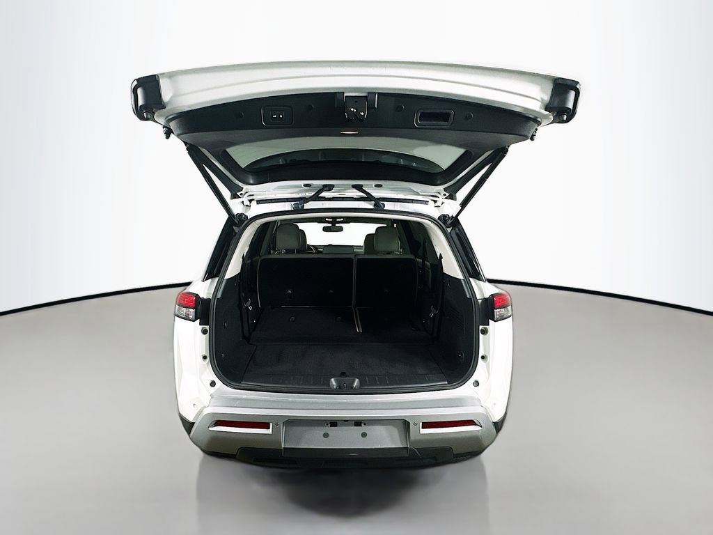 Used 2022 Nissan Pathfinder SL image 30