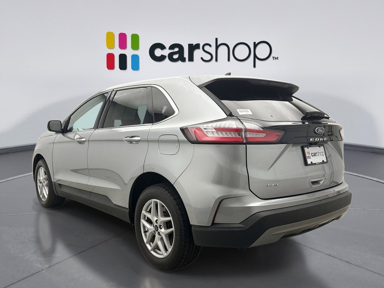 Used 2022 Ford Edge SEL w/ Convenience Package AWD/4WD image 3