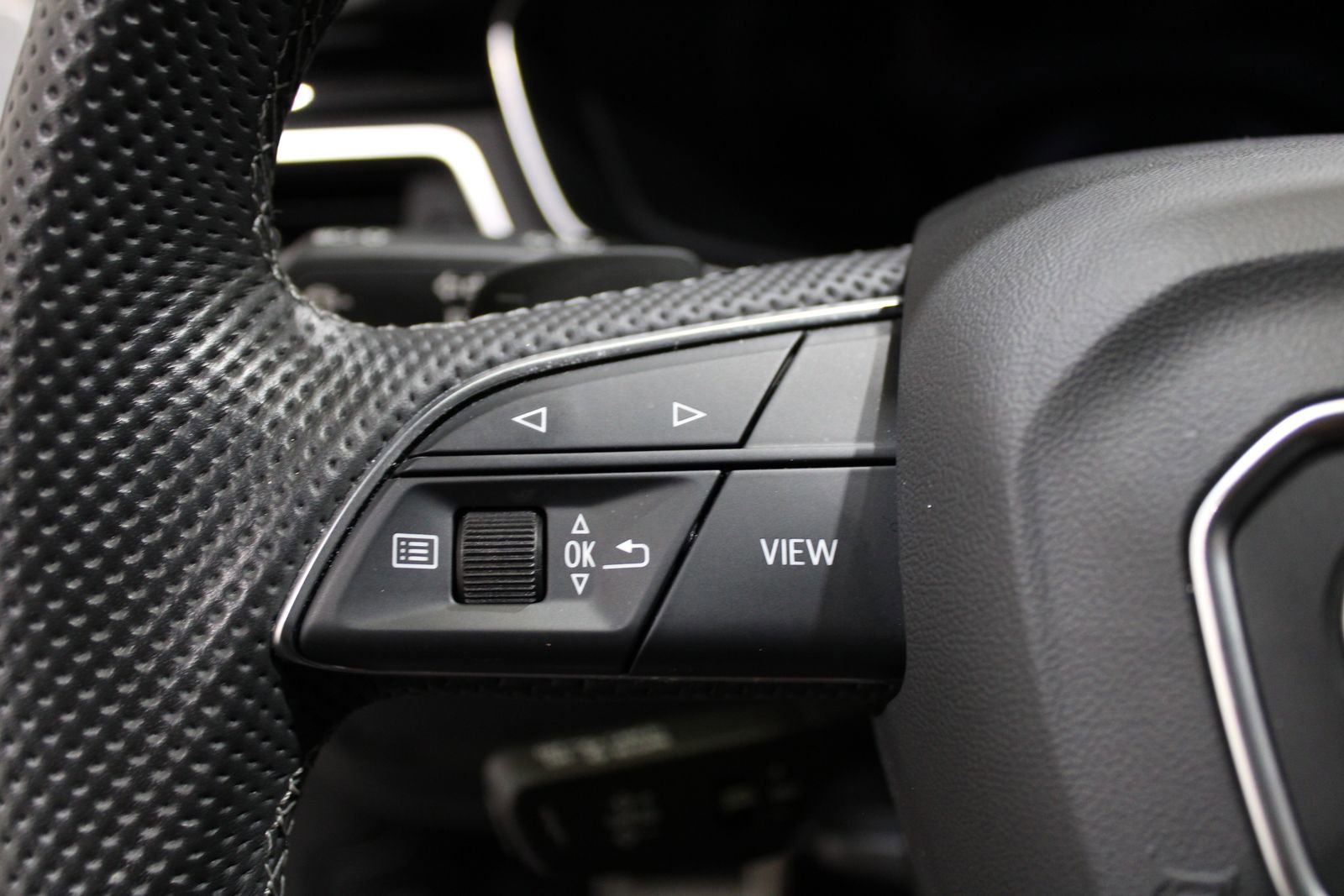 Used 2021 Audi S4 Prestige w/ Prestige Package image 26