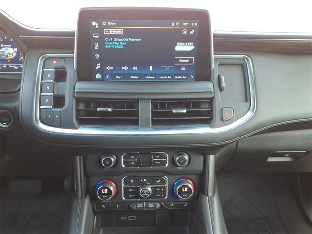 Used 2023 Chevrolet Suburban Z71 w/ Luxury Package image 27