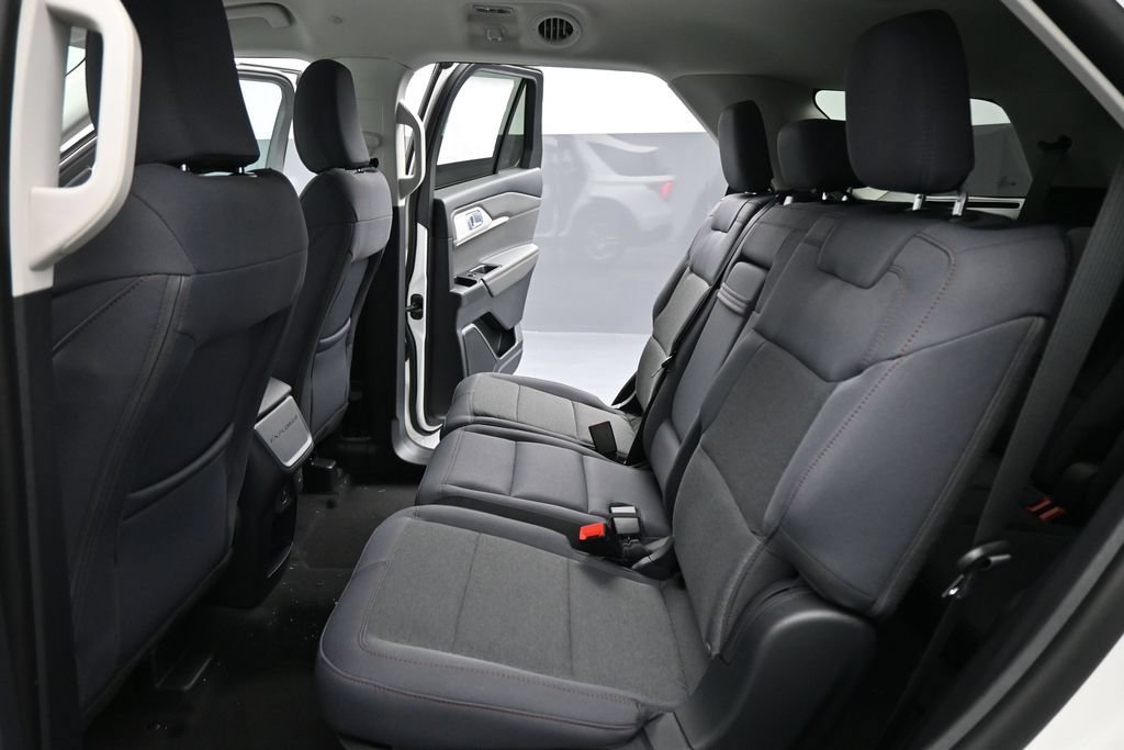 New 2026 Ford Explorer Active w/ Active Comfort Package RWD image 19