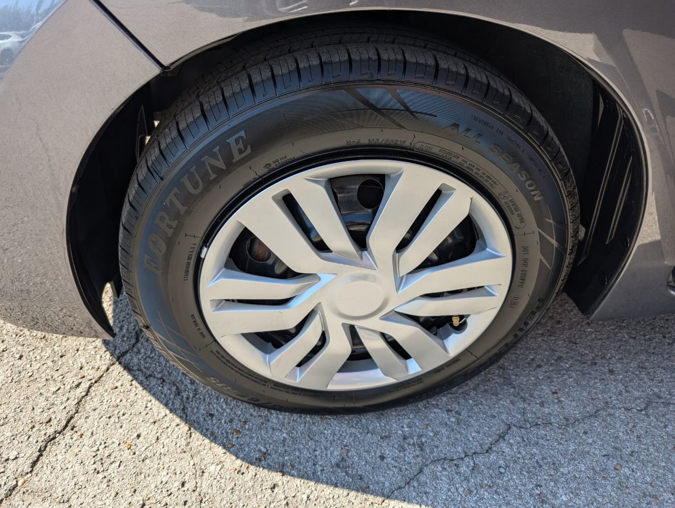 Used 2017 Honda Fit LX image 26