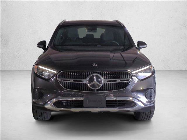 Used 2026 Mercedes-Benz GLC 300 image 2