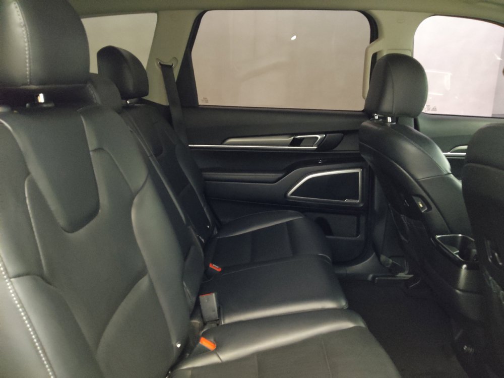 Used 2022 Kia Telluride LX AWD/4WD image 19