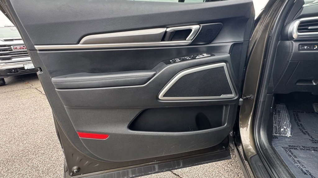 Used 2022 Kia Telluride S image 25