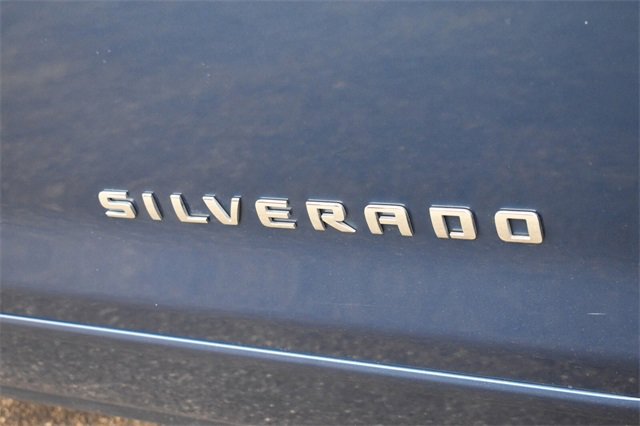 Used 2018 Chevrolet Silverado 1500 LT w/ All Star Edition image 12