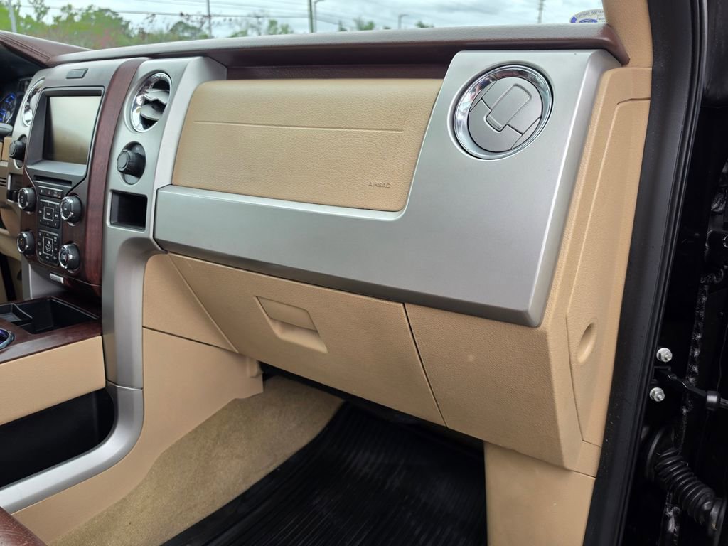 Used 2014 Ford F150 King Ranch w/ King Ranch Luxury Package image 51