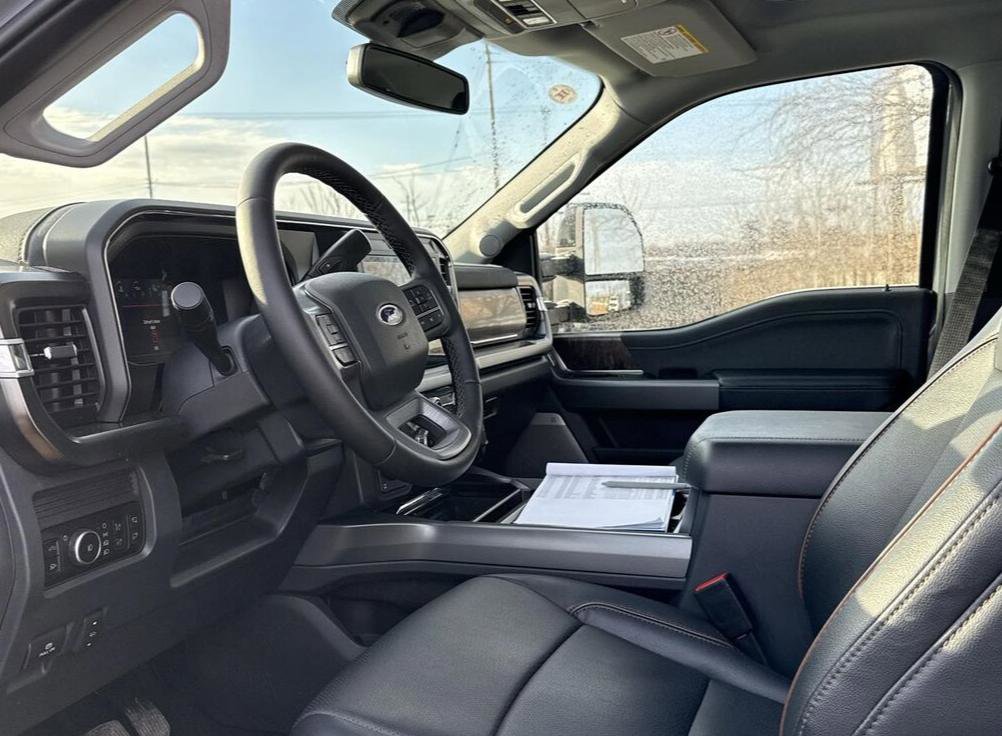 Used 2026 Ford F350 Lariat w/ Tremor Off-Road Package image 6