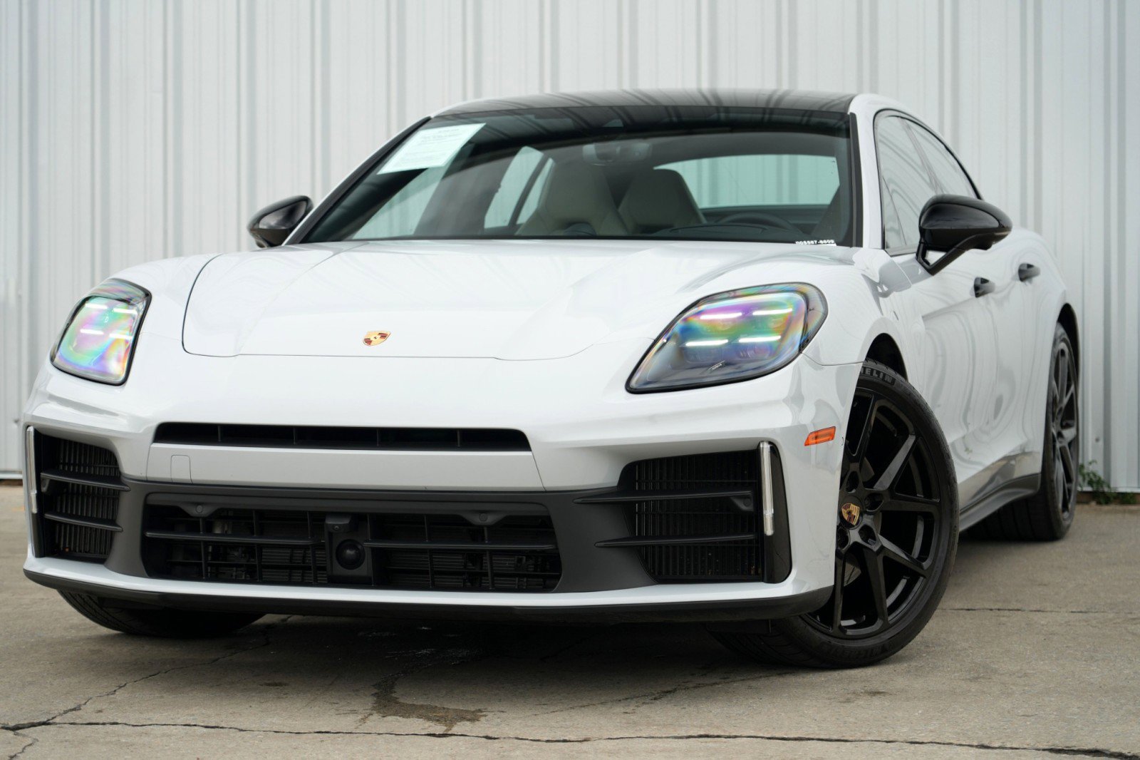 Used 2024 Porsche Panamera 4 w/ Premium Package image 3