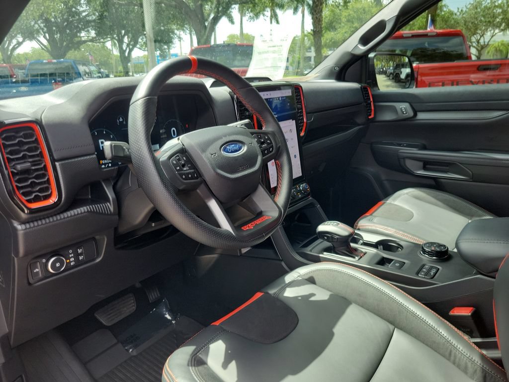 Certified 2025 Ford Ranger Raptor AWD/4WD image 15