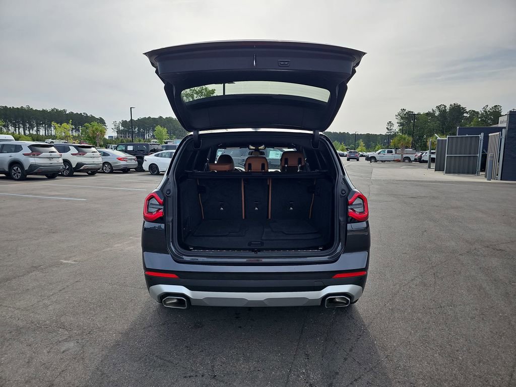 Used 2023 BMW X3 sDrive30i w/ Premium Package image 16