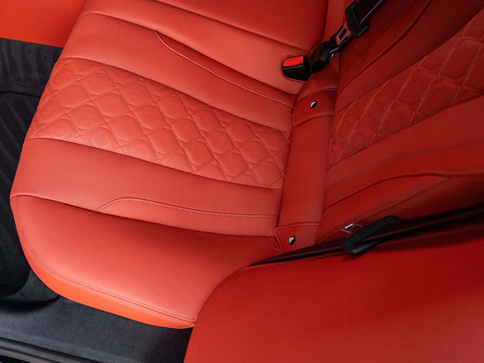 Used 2025 BMW M8 Competition w/ Driving Assistance Package image 37