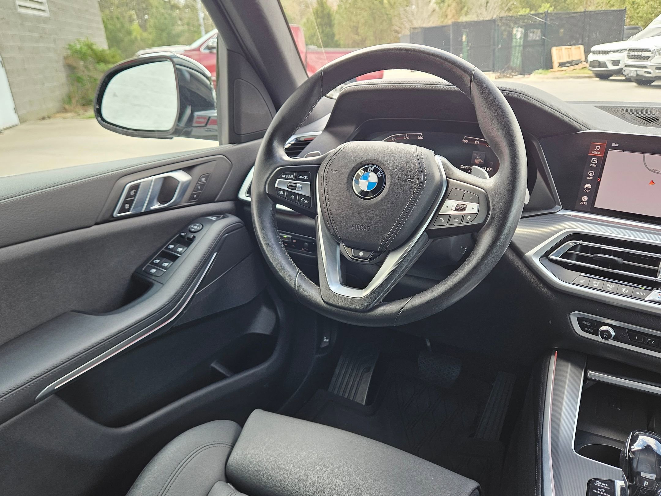 Used 2021 BMW X5 xDrive40i w/ Convenience Package image 9