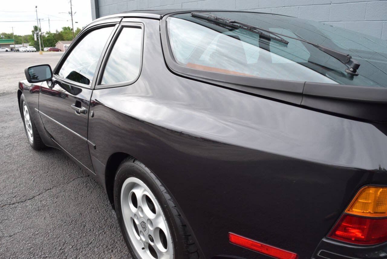 Used 1988 Porsche 944 Turbo Coupe RWD image 21