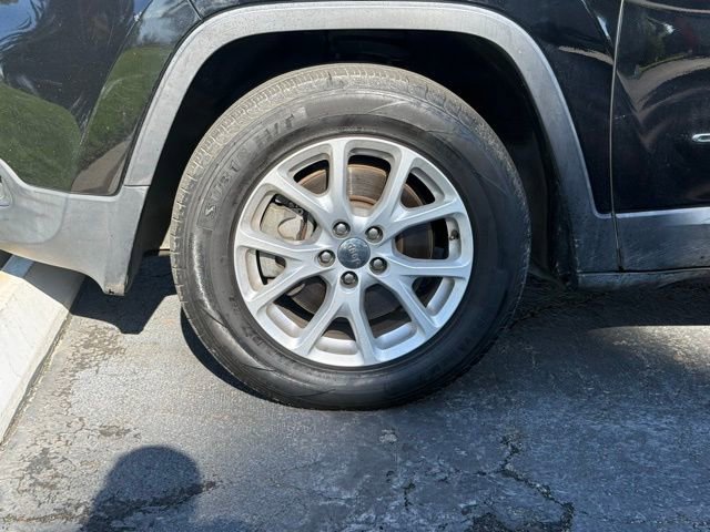 Used 2017 Jeep Cherokee Latitude image 31