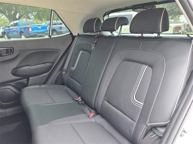 New 2025 Hyundai Venue Limited image 14