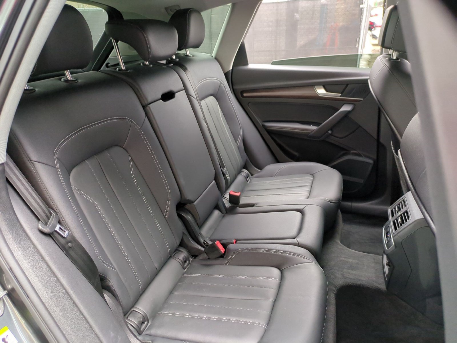 Used 2023 Audi Q5 2.0T Premium Plus w/ Premium Plus Package AWD/4WD image 29