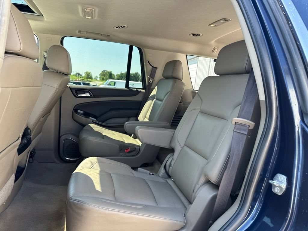 Used 2020 Chevrolet Tahoe LT w/ Luxury Package AWD/4WD image 34