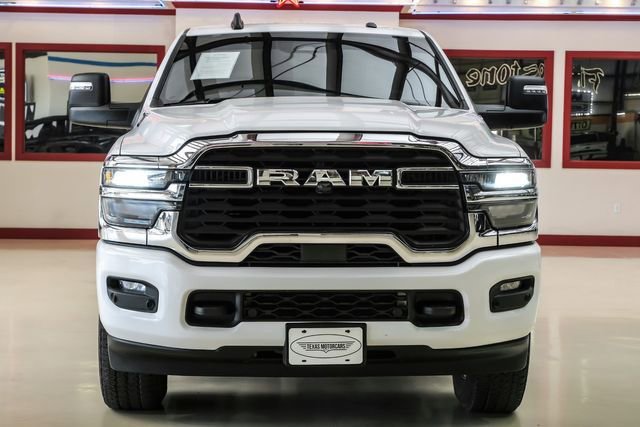 Used 2025 RAM 2500 Big Horn AWD/4WD image 9