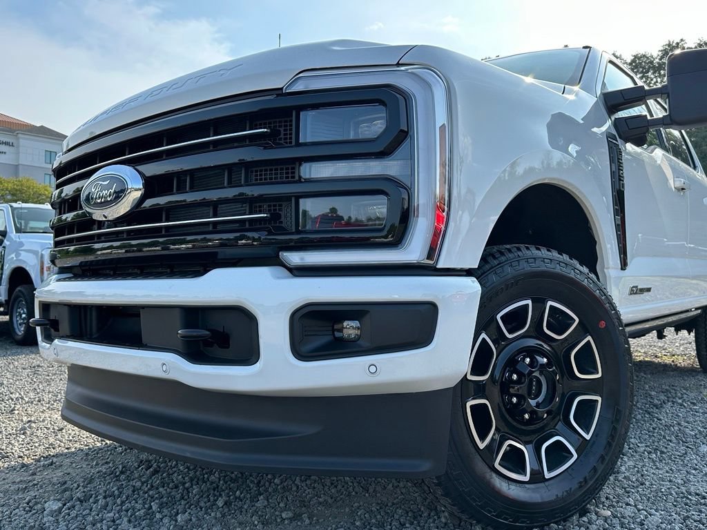 New 2026 Ford F350 Platinum w/ FX4 Off-Road Package AWD/4WD image 36