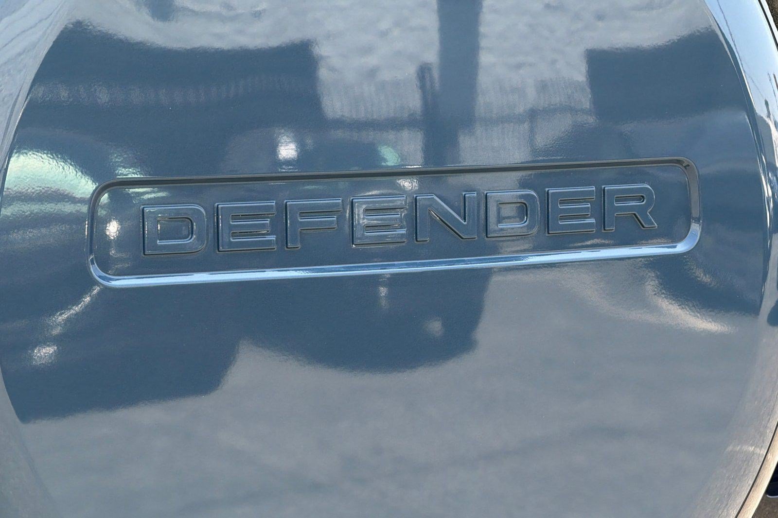 Used 2023 Land Rover Defender 110 SE AWD/4WD image 25