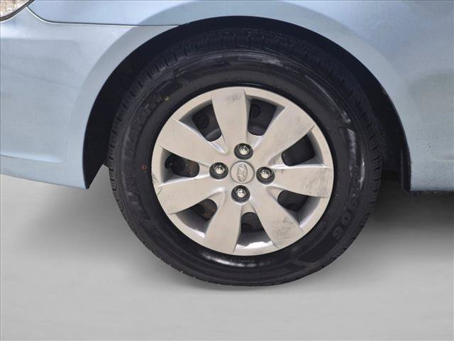 Used 2010 Hyundai Accent GS w/ Premium Pkg 3 FWD image 20