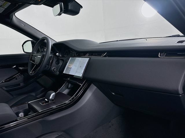Used 2026 Land Rover Range Rover Evoque Dynamic SE AWD/4WD image 29