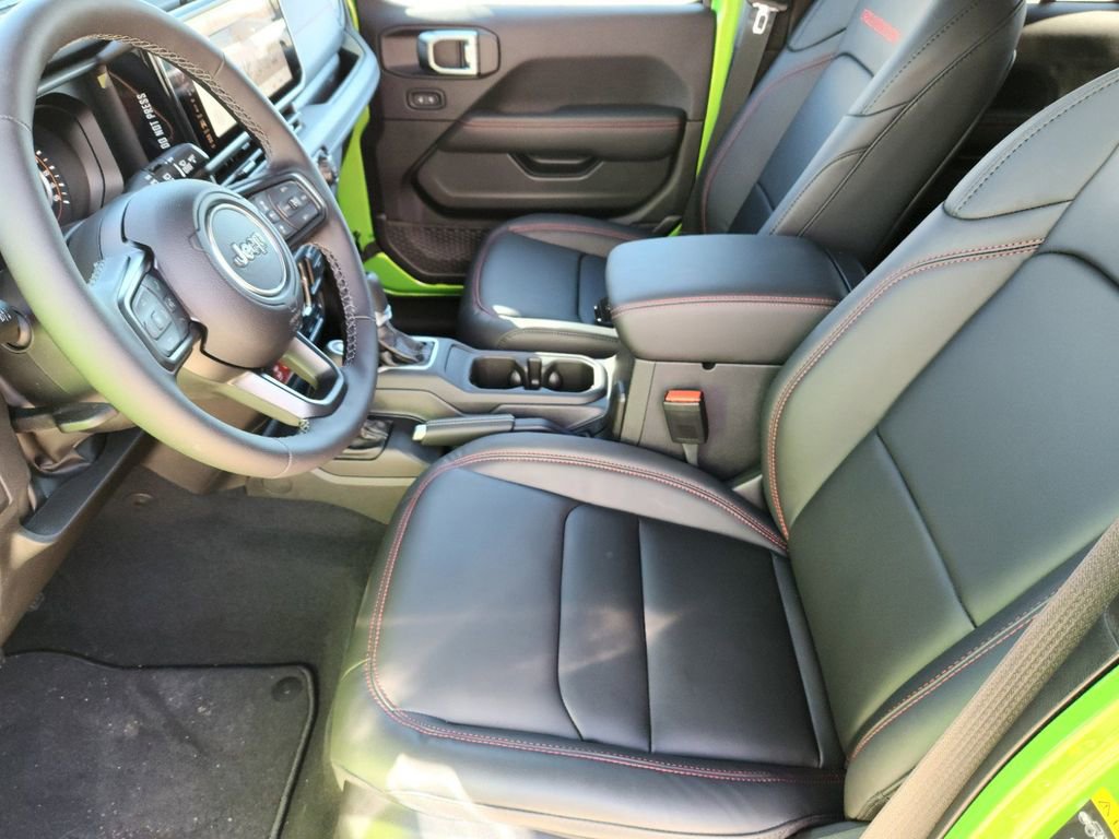 New 2025 Jeep Wrangler Unlimited Rubicon w/ Safety Group AWD/4WD image 13