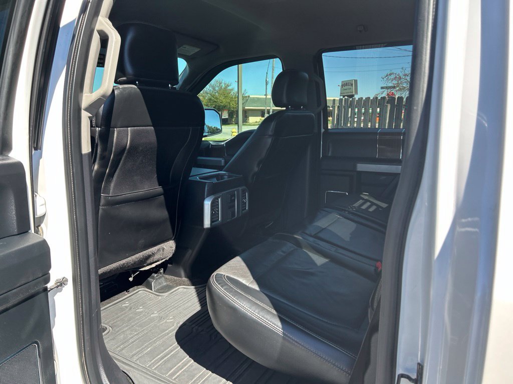 Used 2015 Ford F150 Lariat w/ Equipment Group 502A Luxury AWD/4WD image 34