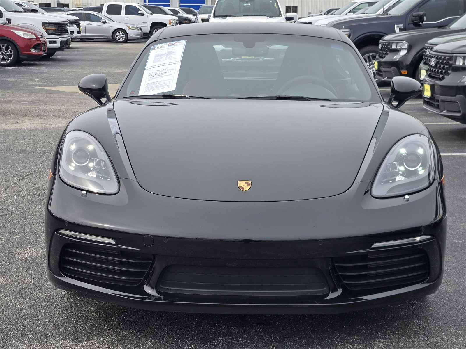 Used 2025 Porsche 718 Cayman image 2
