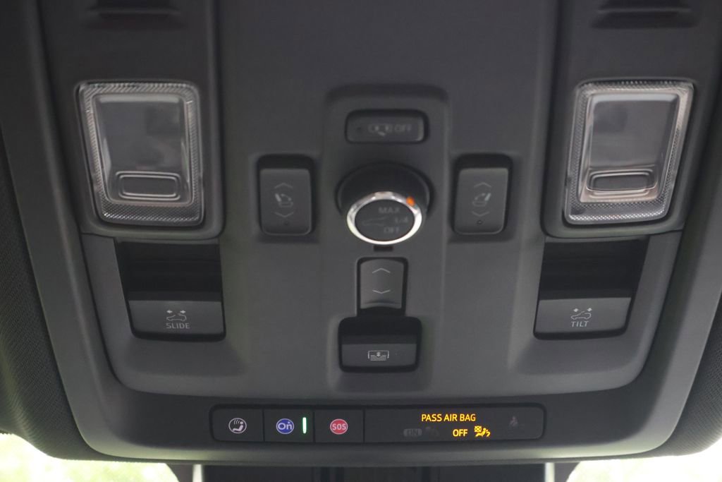 Used 2025 Chevrolet Tahoe High Country w/ Sun And Tow Package AWD/4WD image 27