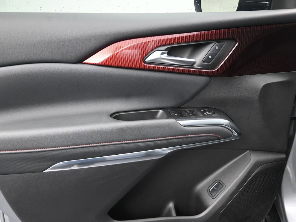 Used 2025 Chevrolet Traverse Z71 AWD/4WD image 12