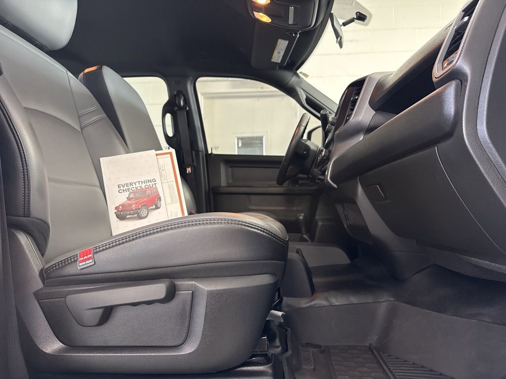 Certified 2024 RAM 3500 Tradesman w/ Chrome Appearance Group image 6