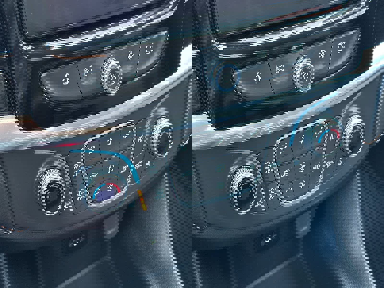 Used 2019 Chevrolet Traverse LT image 23