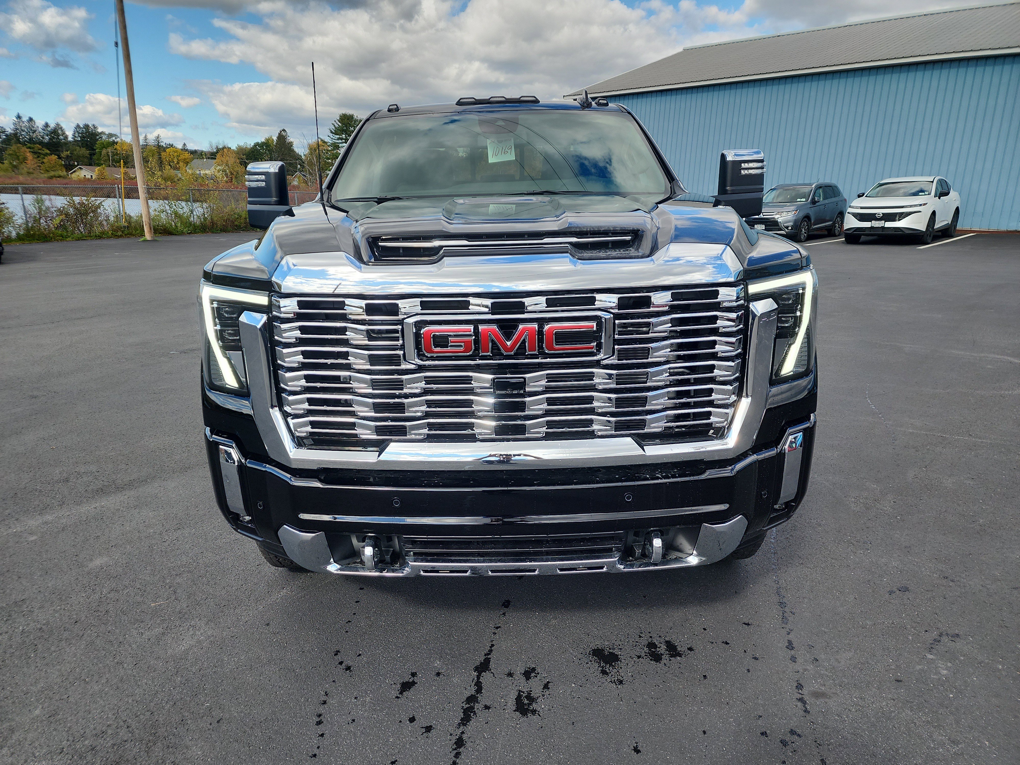 New 2026 GMC Sierra 2500 Denali image 3